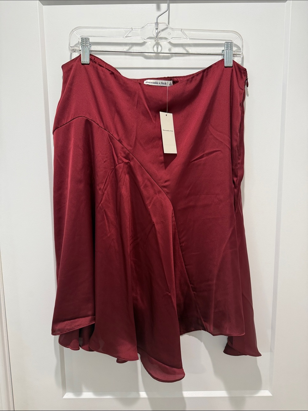 Abercrombie & Fitch Women's Red Satin Skirt